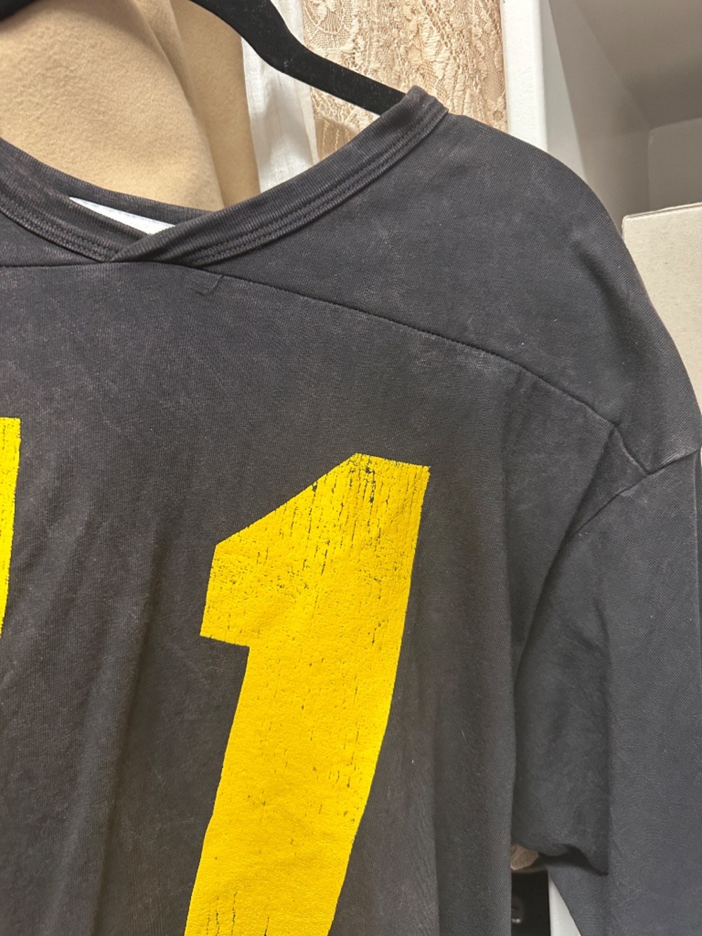 DAYDREAMER 11 Oversized Jersey Tee - Picture 15 of 16